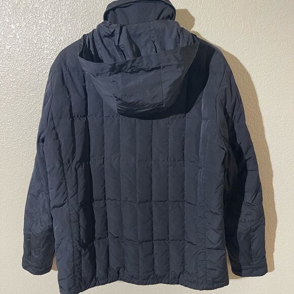 Sold  - Picture 2 of 6